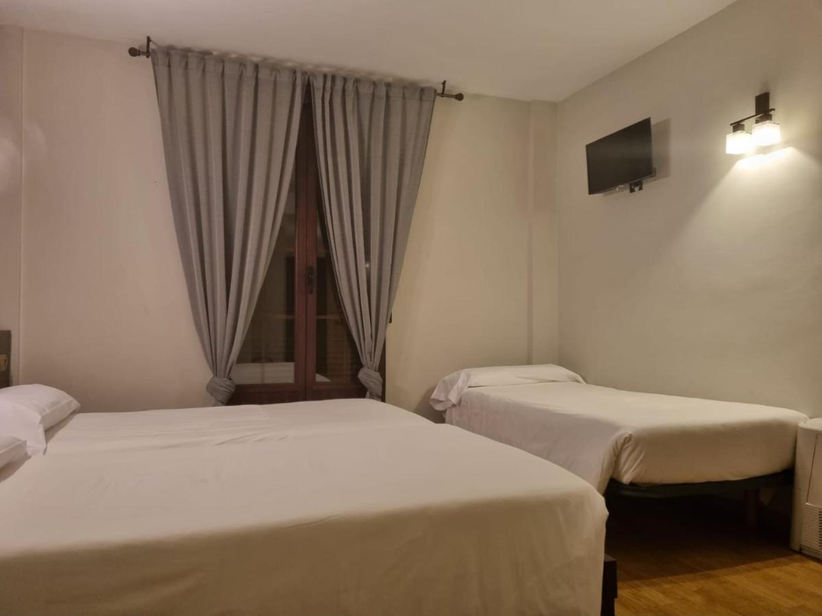 Hotel El Tratado Тордесильяс Экстерьер фото